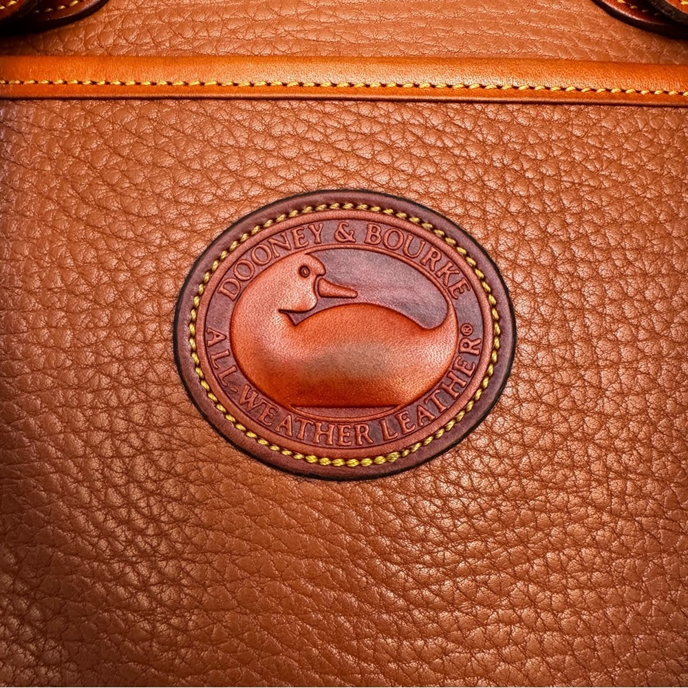 90s VINTAGE Dooney & Bourke Clean AWL Zip Top Satchel British Tan – MADE IN USA - Picture 3 of 16